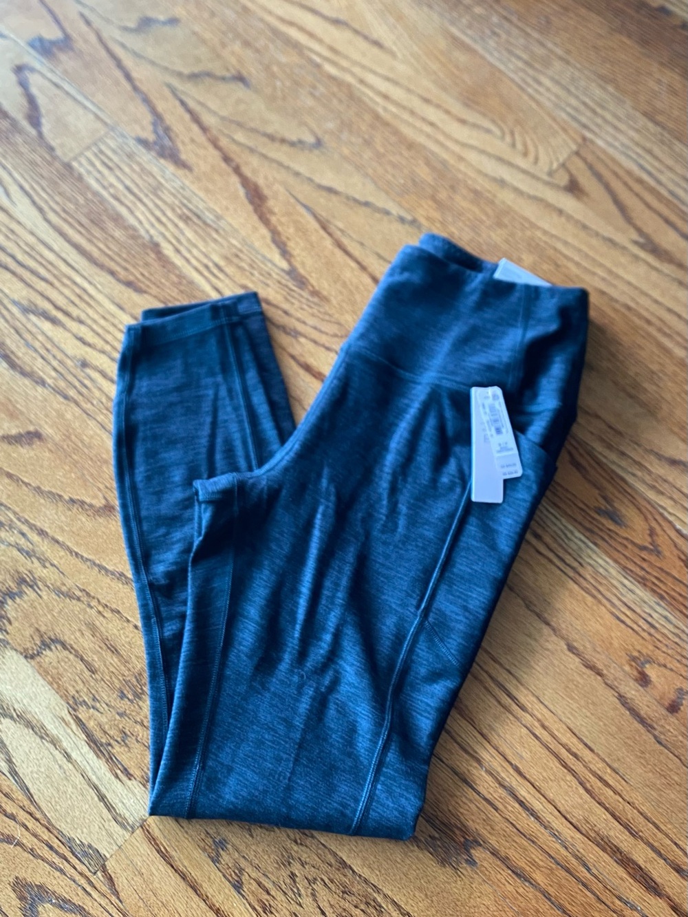 Victoria’s Secret Athletic Leggings 24’ inseam - Dark Heather Gray